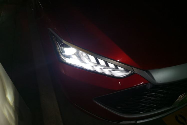 Used BYD Qin PLUS 2021 DM-i 120KM Prestige Model Exterior 6