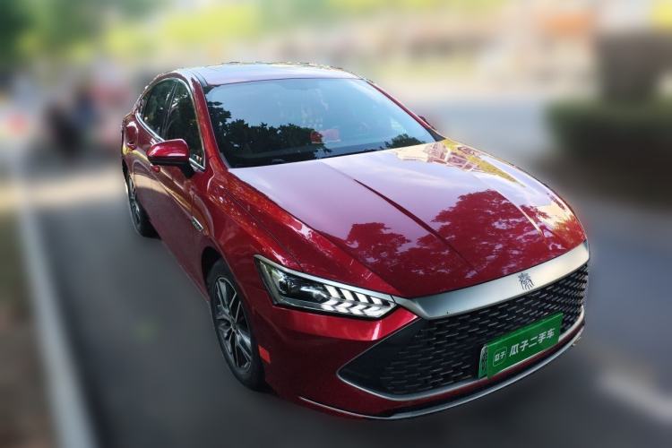 Used BYD Qin PLUS 2021 DM-i 55KM Flagship Model Front Right 45 Deg