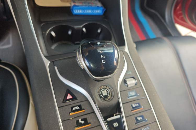 Used BYD Qin PLUS 2021 DM-i 120KM Flagship Model Gear Lever