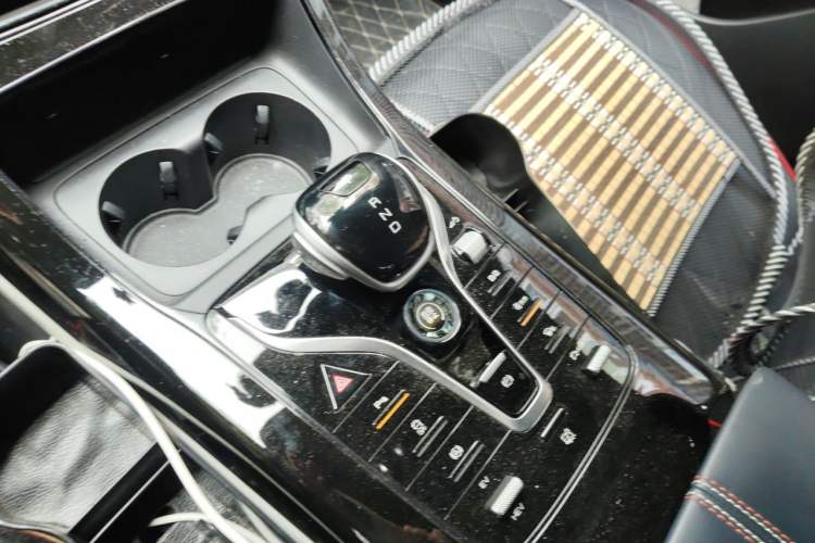 Used BYD Qin PLUS 2021 DM-i 55KM Prestige Model Gear Lever