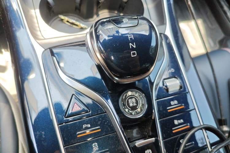 Used BYD Qin PLUS 2021 DM-i 55KM Flagship Model Gear Lever