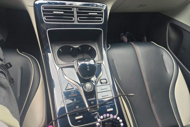 Used BYD Qin PLUS 2021 DM-i 120KM Prestige Model Gear Lever