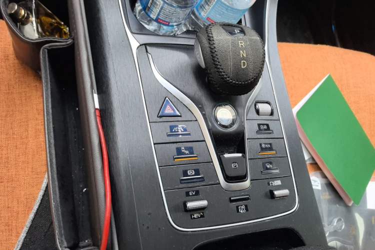 Used BYD Qin PLUS 2021 DM-i 120KM Flagship Model Gear Lever
