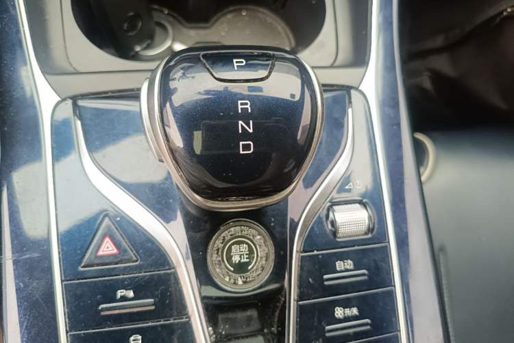 Used BYD Qin PLUS 2021 EV 400KM Luxury Model Gear Lever