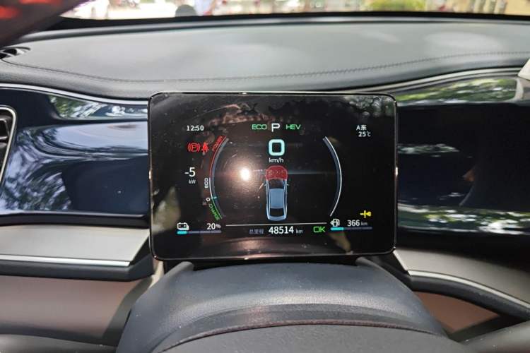 Used BYD Qin PLUS 2021 DM-i 55KM Flagship Model Instrument Cluster