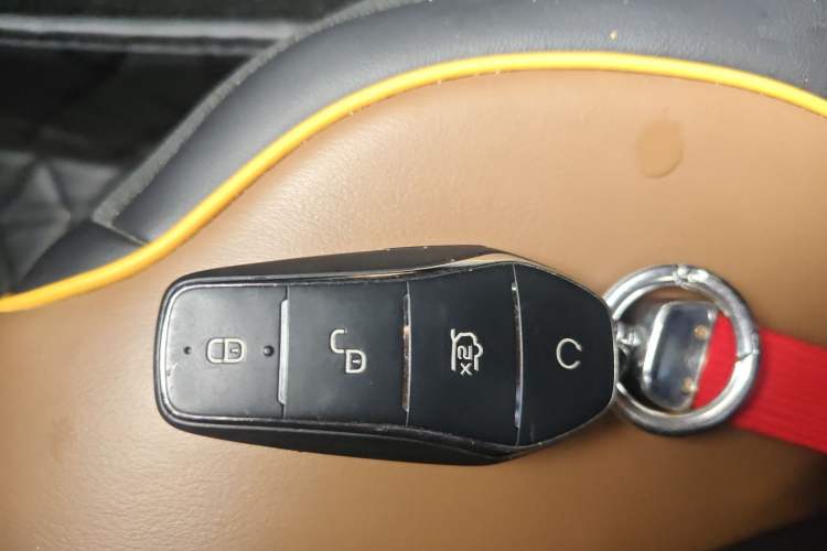 Used BYD Qin PLUS 2021 EV 600KM Flagship Model Interior 1
