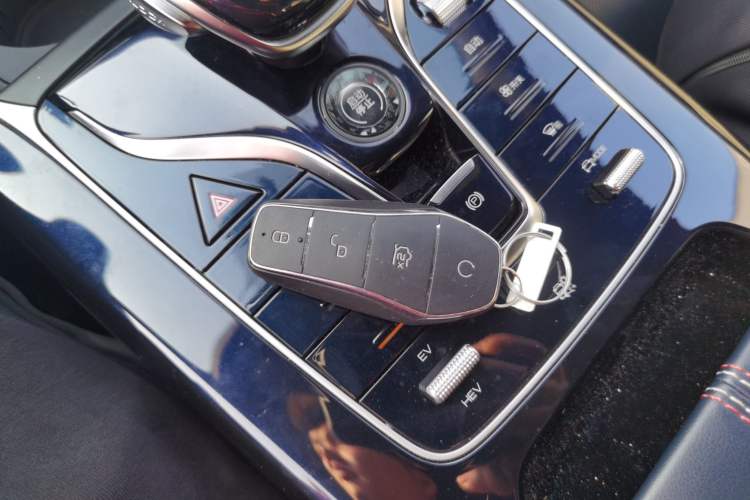 Used BYD Qin PLUS 2021 DM-i 120KM Flagship Model Interior 1