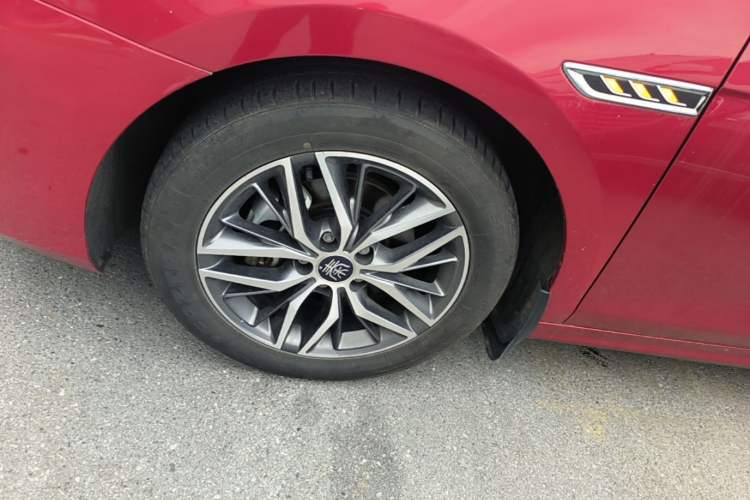 Used BYD Qin PLUS 2021 EV 500KM Luxury Model Left Front Wheel Hub