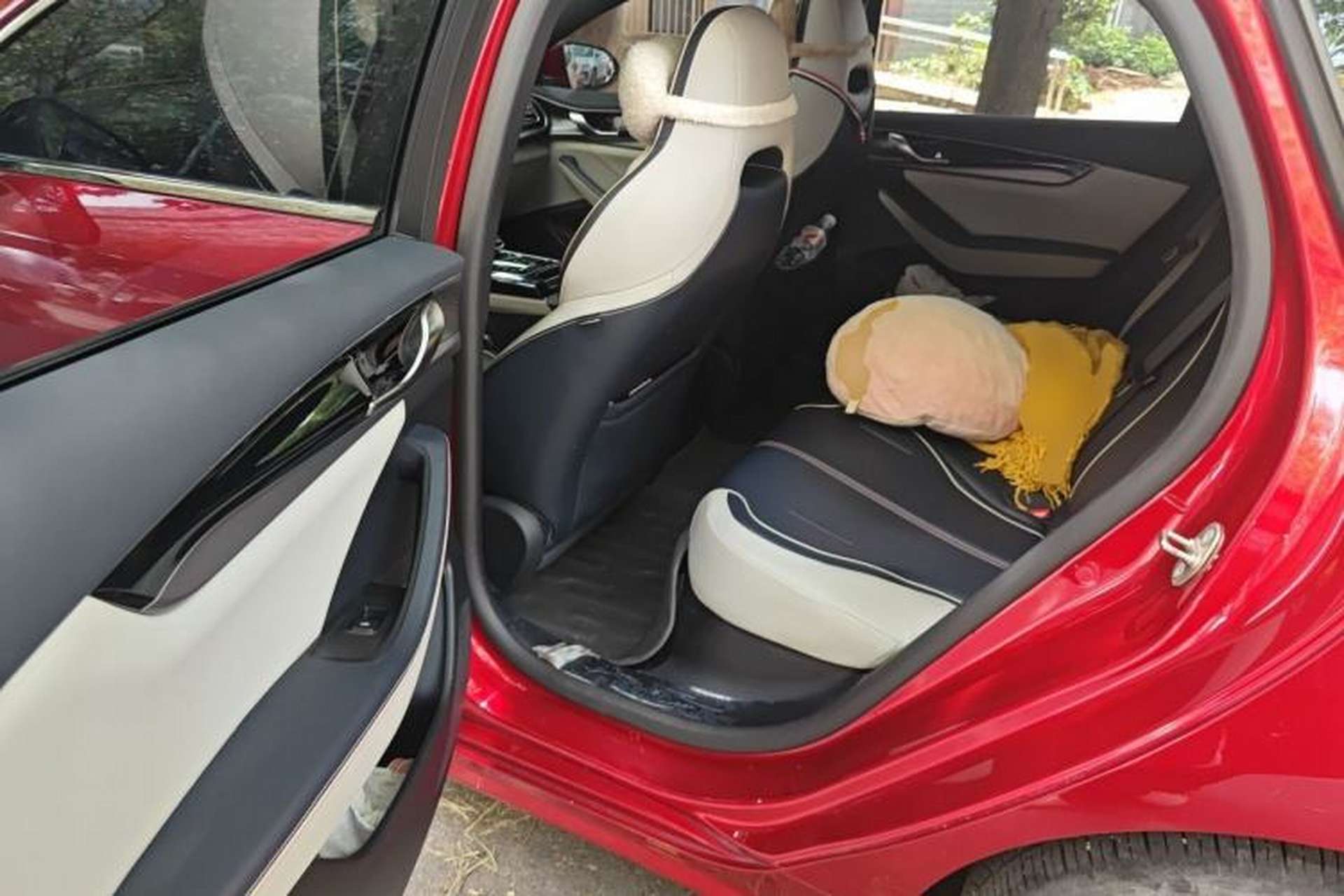 Used BYD Qin PLUS 2021 DM-i 55KM Flagship Model Left Rear Seat