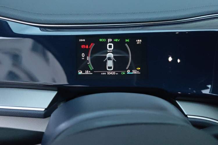 Used BYD Qin PLUS 2021 DM-i 55KM Flagship Model Odometer Close Up
