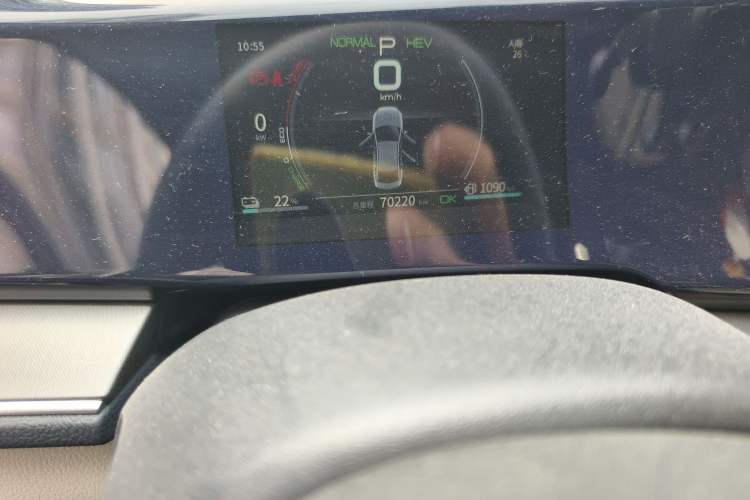 Used BYD Qin PLUS 2021 DM-i 120KM Prestige Model Odometer Close Up