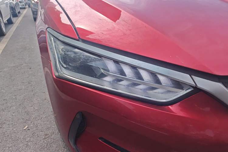 Used BYD Qin PLUS 2021 EV 600KM Flagship Model Right Front Headlight