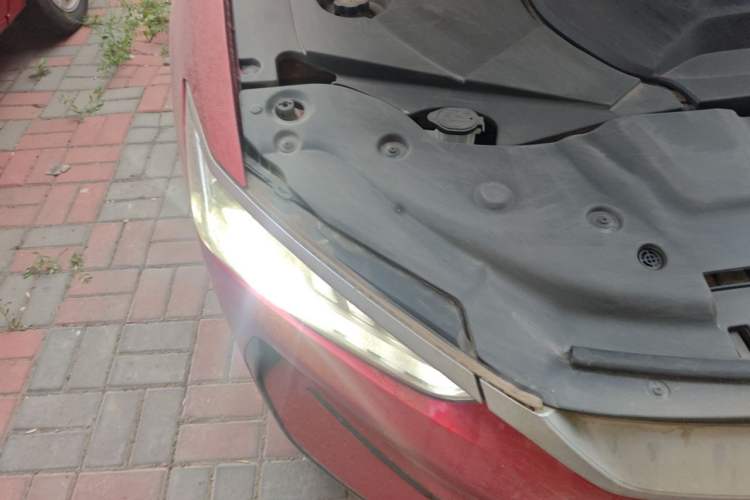 Used BYD Qin PLUS 2021 EV 600KM Flagship Model Right Front Headlight