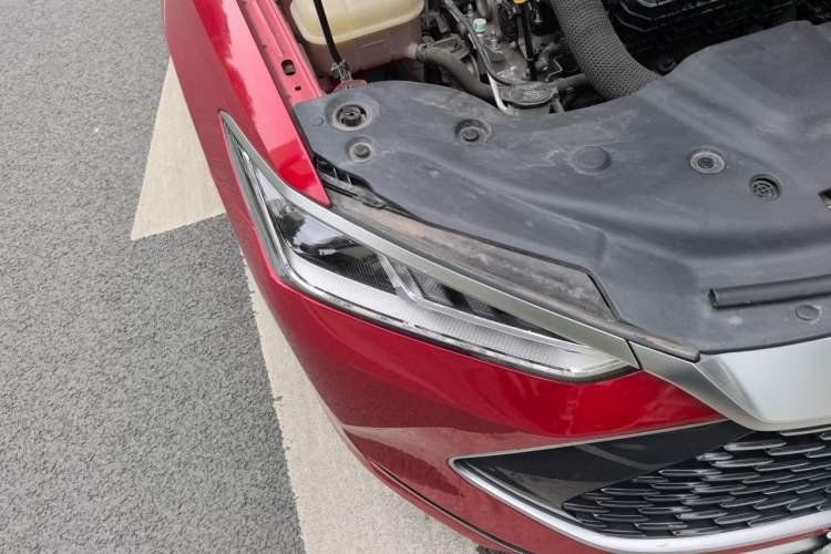 Used BYD Qin PLUS 2021 DM-i 120KM Flagship Model Right Front Headlight