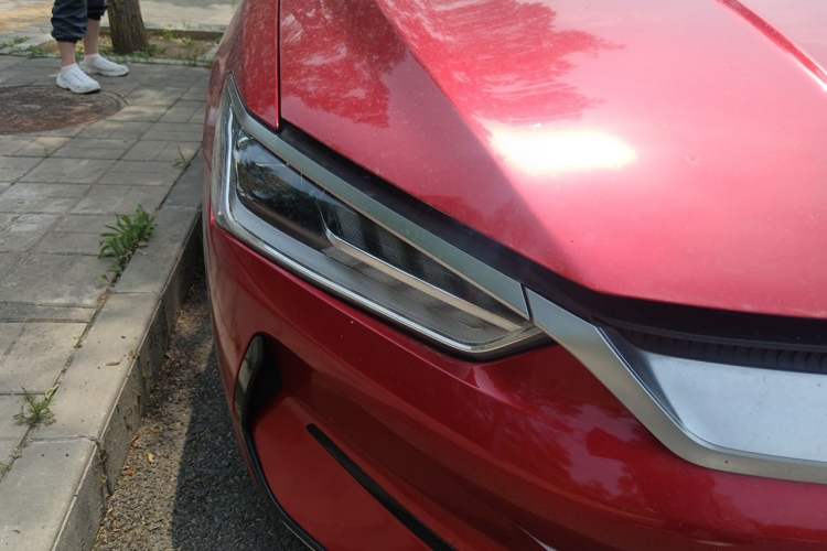 Used BYD Qin PLUS 2021 EV 400KM Luxury Model Right Front Headlight