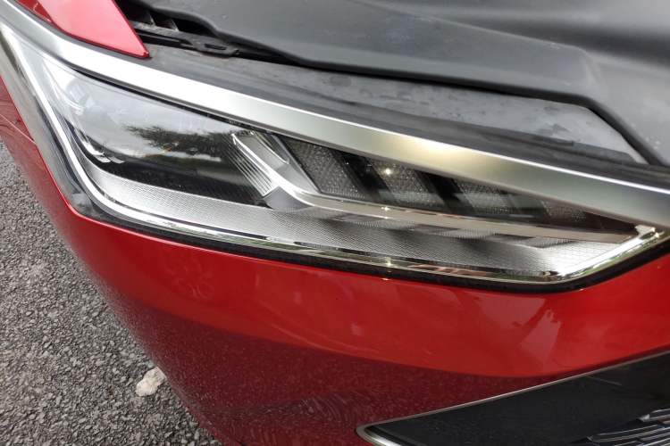 Used BYD Qin PLUS 2021 DM-i 55KM Flagship Model Right Front Headlight