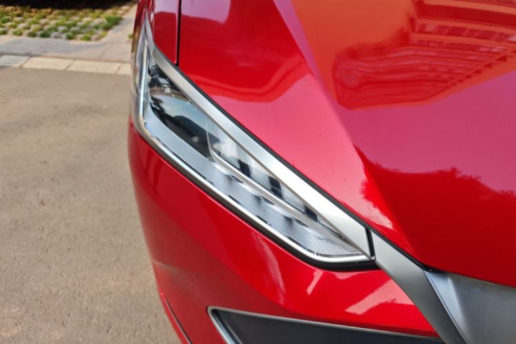 Used BYD Qin PLUS 2021 DM-i 120KM Prestige Model Right Front Headlight