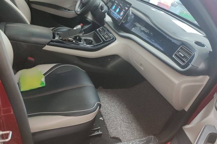Used BYD Qin PLUS 2021 DM-i 55KM Flagship Model Right Front Seat