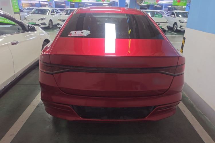 Used BYD Qin PLUS 2021 EV 600KM Flagship Model Right Rear Taillight