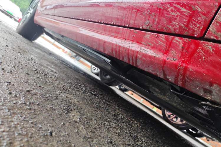 Used BYD Qin PLUS 2021 EV 500KM Luxury Model Right Side Sill