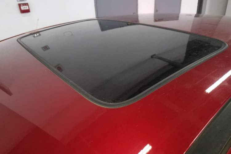 Used BYD Qin PLUS 2021 EV 400KM Luxury Model Roof