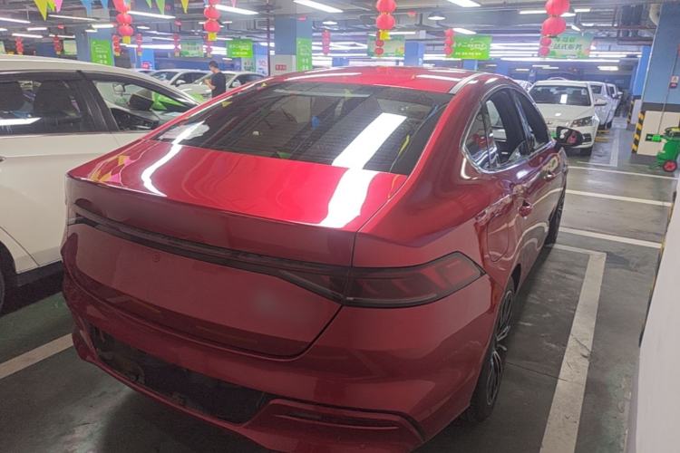Used BYD Qin PLUS 2021 EV 600KM Flagship Model Roof