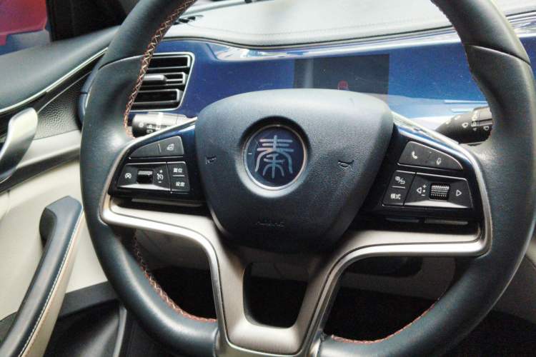 Used BYD Qin PLUS 2021 EV 500KM Luxury Model Steering Wheel