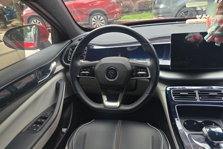 Used BYD Qin PLUS 2021 DM-i 120KM Prestige Model Steering Wheel