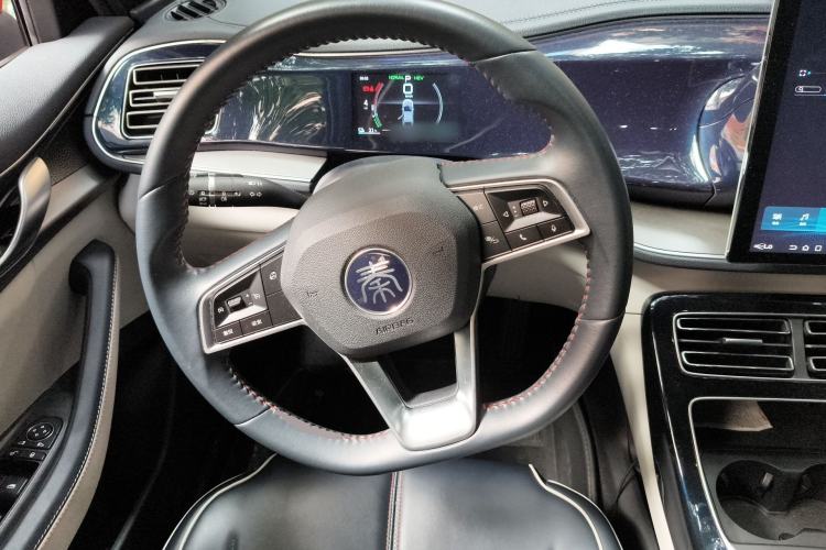 Used BYD Qin PLUS 2021 DM-i 120KM Prestige Model Steering Wheel