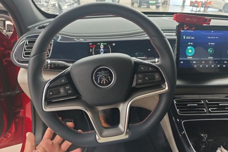Used BYD Qin PLUS 2021 EV 500KM Luxury Model Steering Wheel