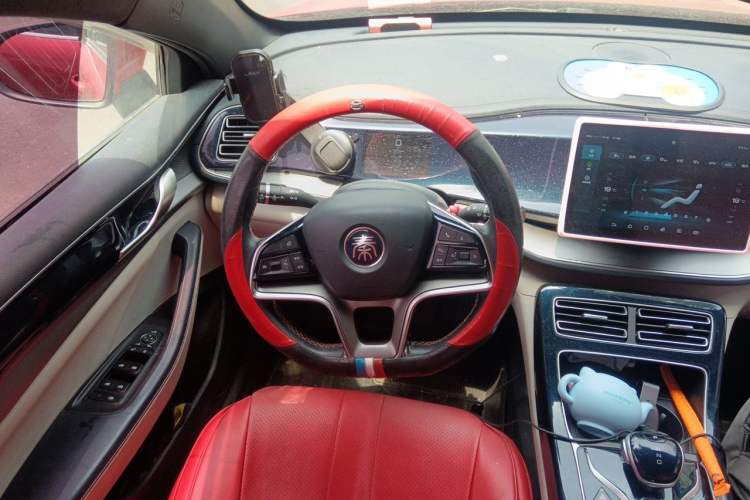 Used BYD Qin PLUS 2021 EV 400KM Luxury Model Steering Wheel