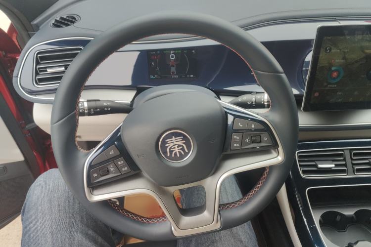 Used BYD Qin PLUS 2021 EV 400KM Luxury Model Steering Wheel