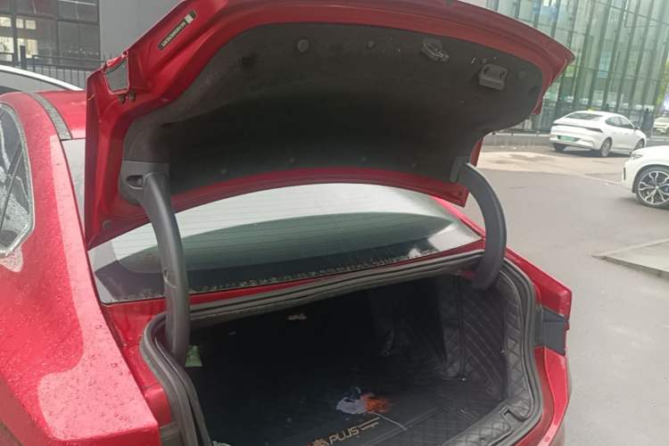 Used BYD Qin PLUS 2021 EV 400KM Luxury Model Trunk