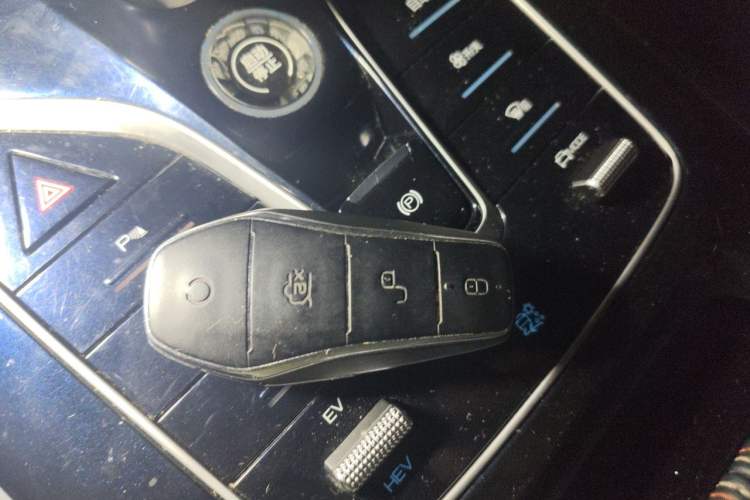 Used BYD Qin PLUS 2021 DM-i 55KM Flagship Model Vehicle Key