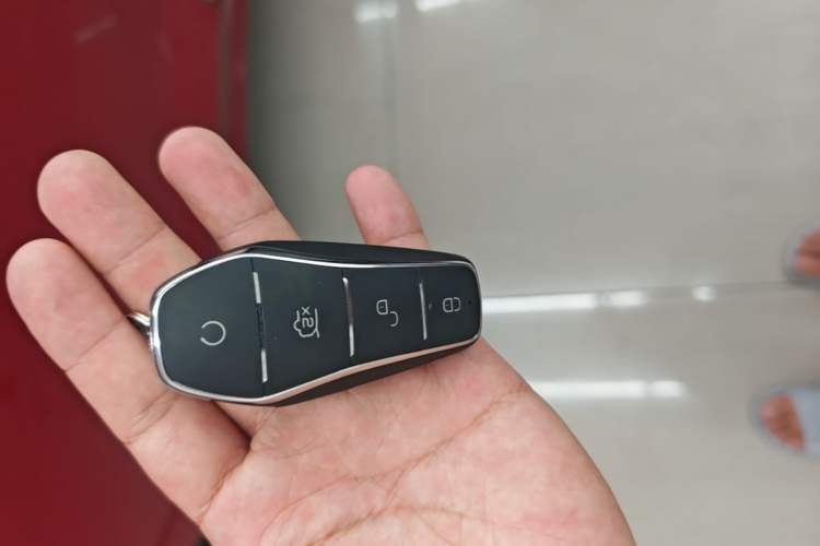 Used BYD Qin PLUS 2021 EV 500KM Luxury Model Vehicle Key