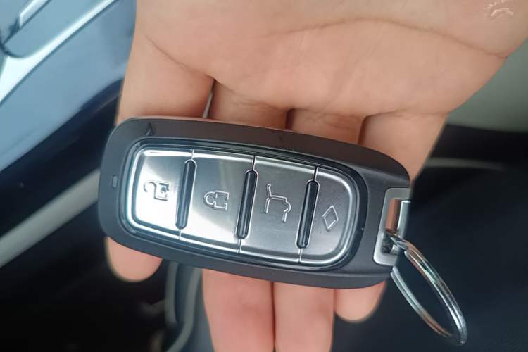 Used BYD Qin PLUS 2021 EV 400KM Luxury Model Vehicle Key
