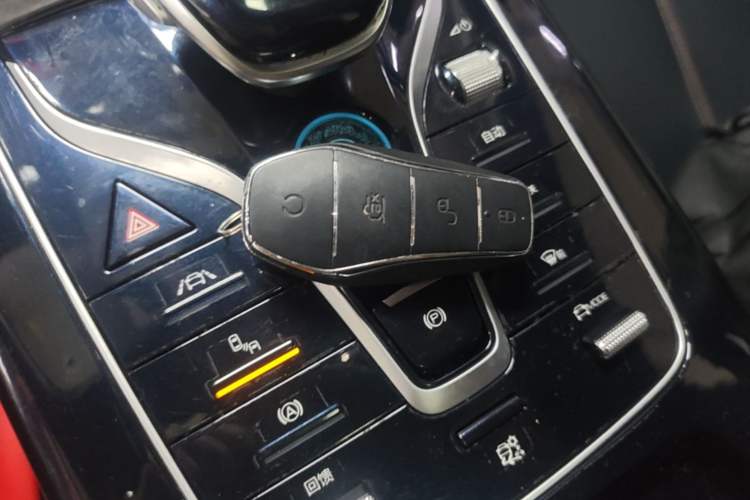 Used BYD Qin PLUS 2021 EV 600KM Flagship Model Vehicle Key