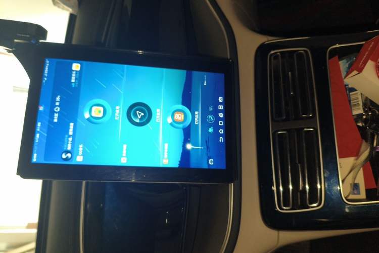 Used BYD Qin PLUS 2021 EV 500KM Luxury Model Audio And AC Panel