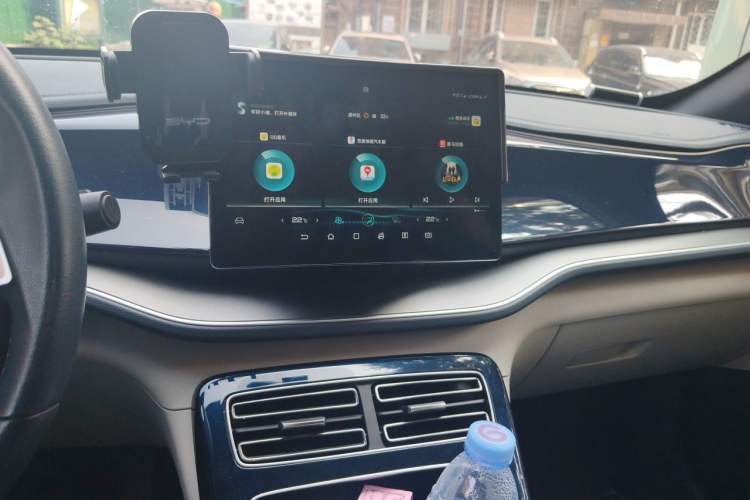 Used BYD Qin PLUS 2021 DM-i 120KM Prestige Model Audio And AC Panel