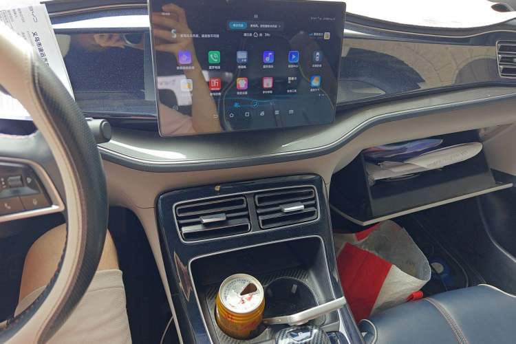 Used BYD Qin PLUS 2021 DM-i 55KM Flagship Model Audio And AC Panel