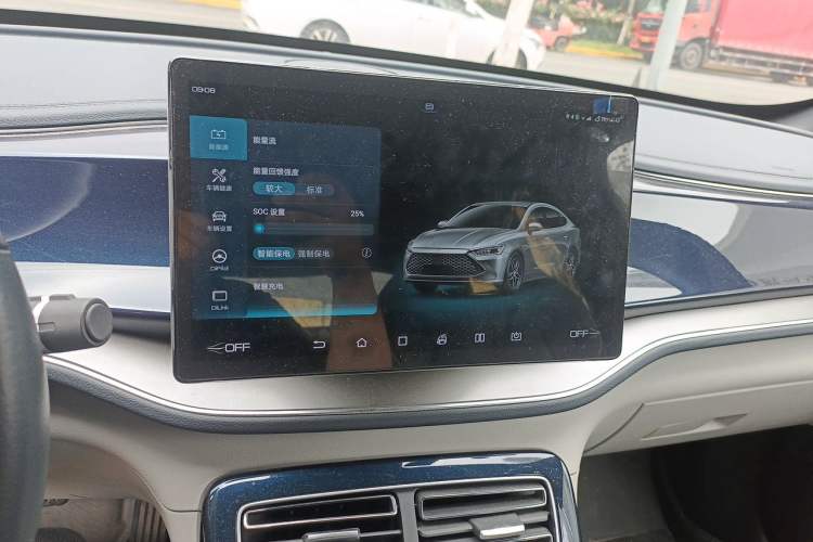 Used BYD Qin PLUS 2021 DM-i 120KM Flagship Model Audio And AC Panel