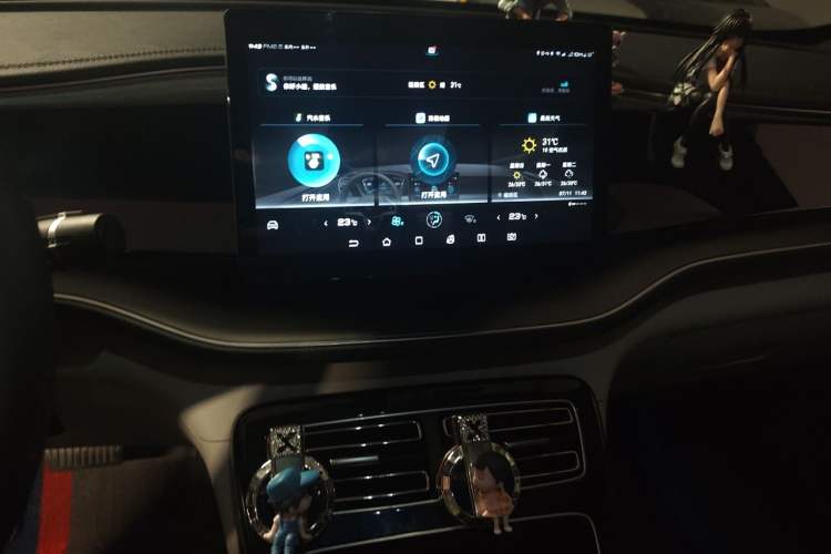 Used BYD Qin PLUS 2021 EV 500KM Luxury Model Audio And AC Panel