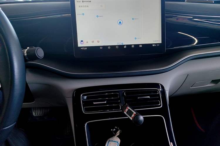 Used BYD Qin PLUS 2021 DM-i 55KM Flagship Model Audio And AC Panel