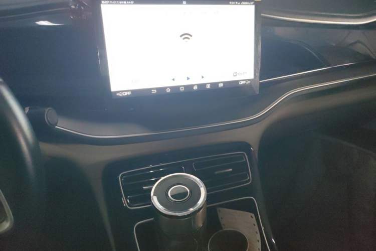 Used BYD Qin PLUS 2021 EV 500KM Luxury Model Audio And AC Panel