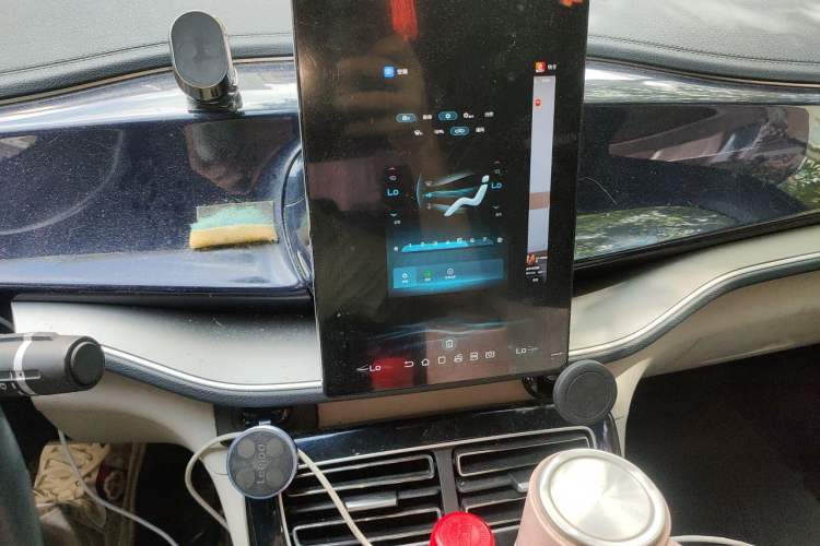 Used BYD Qin PLUS 2021 EV 500KM Luxury Model Audio And AC Panel
