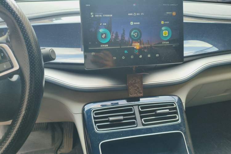 Used BYD Qin PLUS 2021 DM-i 55KM Flagship Model Audio And AC Panel