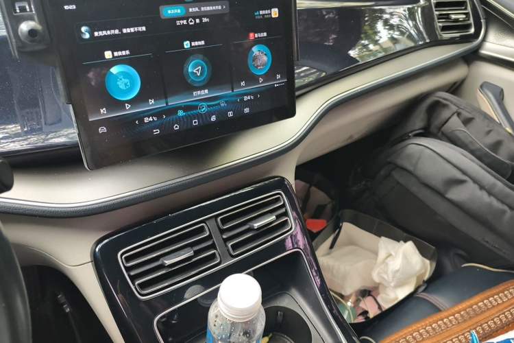 Used BYD Qin PLUS 2021 DM-i 55KM Flagship Model Audio And AC Panel