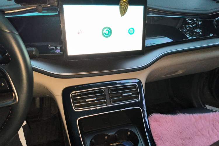 Used BYD Qin PLUS 2021 EV 500KM Luxury Model Audio And AC Panel