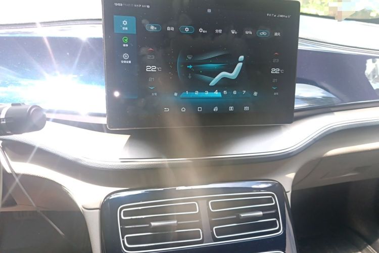 Used BYD Qin PLUS 2021 EV 500KM Luxury Model Audio And AC Panel