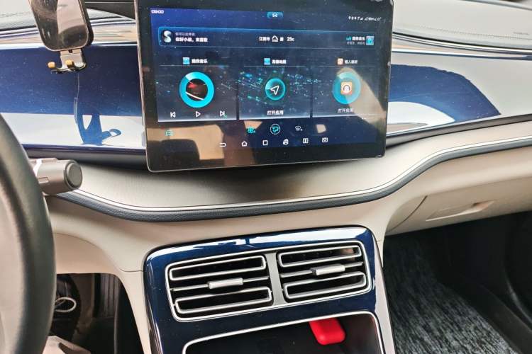 Used BYD Qin PLUS 2021 DM-i 55KM Flagship Model Audio And AC Panel